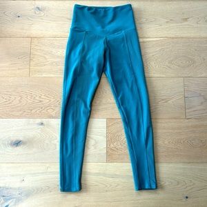 Teal ribbed Onzie leggings